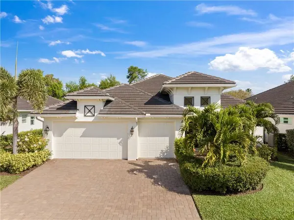 1425 Lilys Cay CIR, Vero Beach, FL 32967