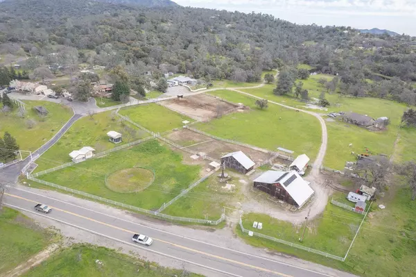 30128 Auberry Road, Prather, CA 93651