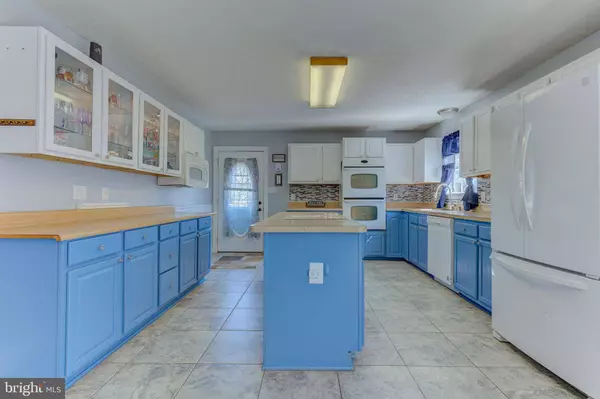 201 PAWNEE LN, Lusby, MD 20657