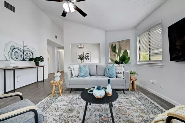 718 Dulwich ST, Austin, TX 78748