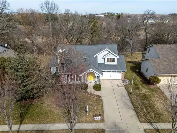 1702 Dover Drive, Waunakee, WI 53597