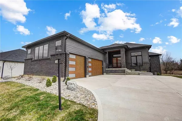 1241 Normandy Rue, Clearcreek Twp, OH 45458