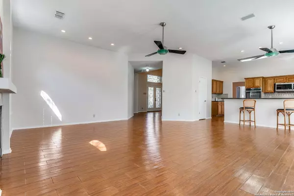 11118 OAK RISE, San Antonio, TX 78249