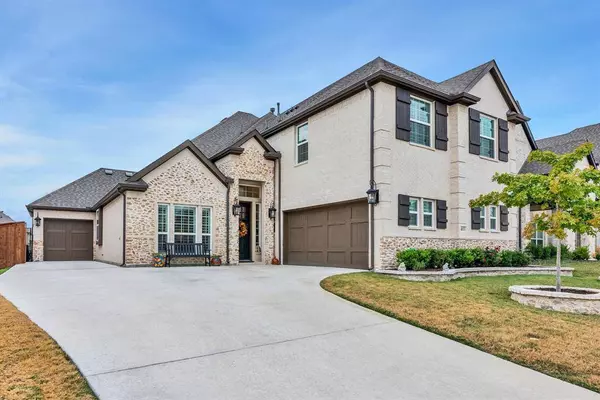 4033 Rancho Milagro Drive, Fort Worth, TX 76179