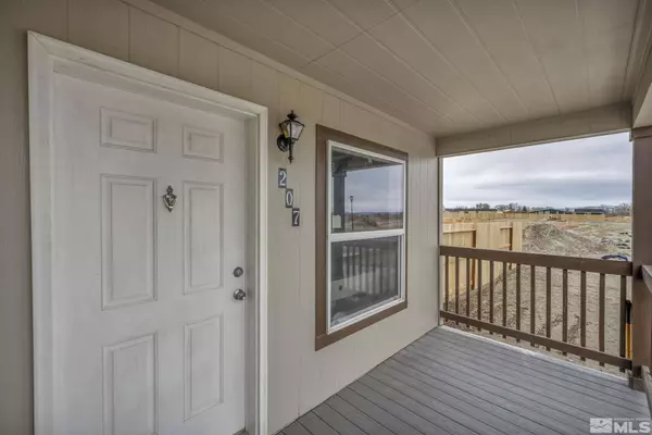 207 Sweetwater Drive, Yerington, NV 89447