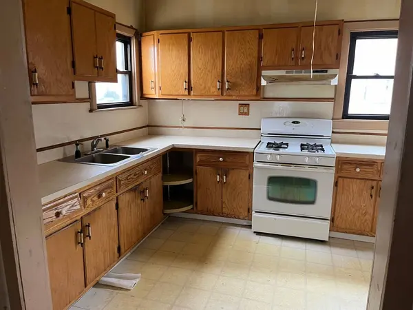 307 Willard Street, Joliet, IL 60432