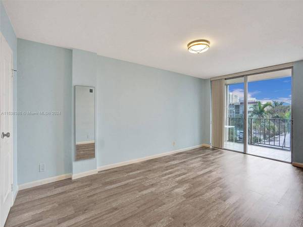 2001 Atlantic Shores Blvd #419, Hallandale Beach, FL 33009