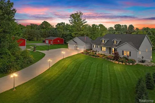 11612 Dunham Road, Hartland, MI 48353