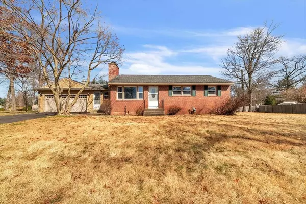 141 Western Circle, Westfield, MA 01085