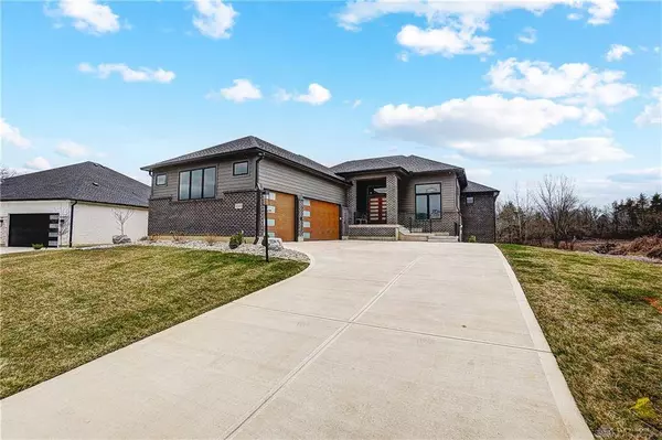 1241 Normandy Rue, Clearcreek Twp, OH 45458