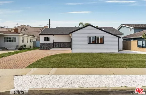 16613 Patronella Ave, Torrance, CA 90504