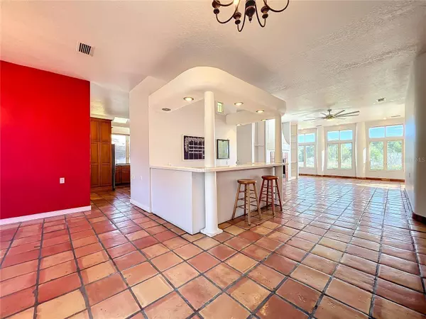 1821 LAKESHORE CIR, Longwood, FL 32750