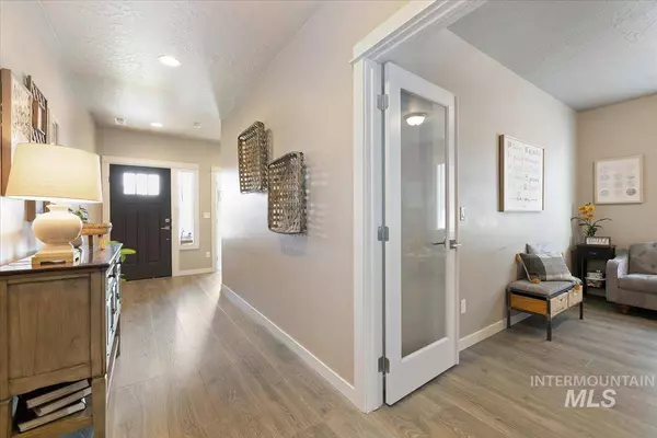 10496 W Daylily Ct., Star, ID 83669