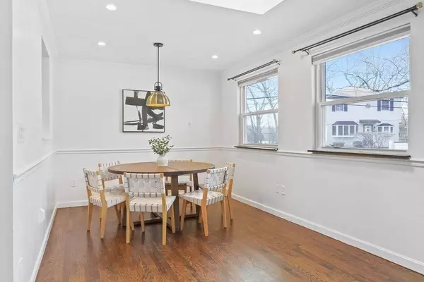 27 Erlandson Rd, Natick, MA 01760