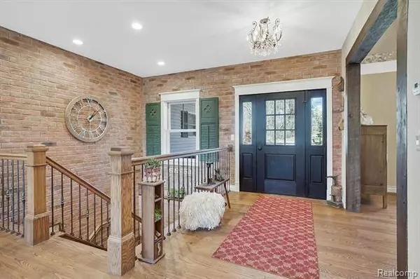 11612 Dunham Road, Hartland, MI 48353