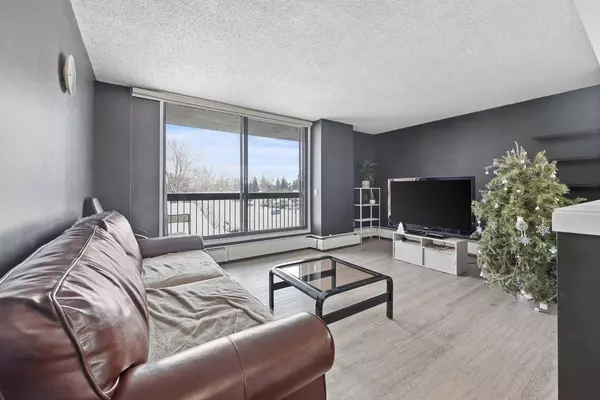 2909 17 AVE SW #305, Calgary, AB T3E 0B1