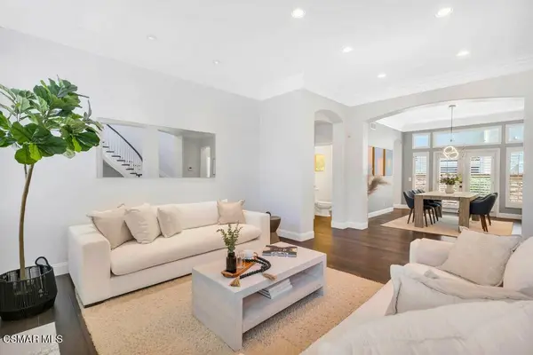 6003 Caledonia Court, Oak Park, CA 91377