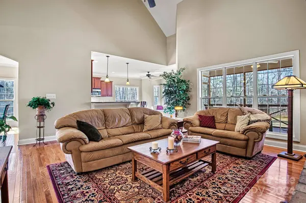 1705 Balls Creek RD, Claremont, NC 28610