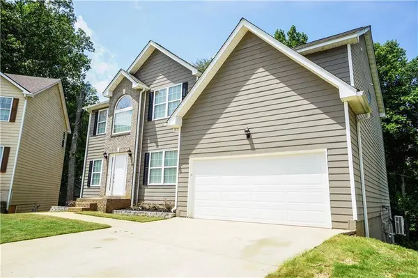 32 Leafview CT, Dallas, GA 30157