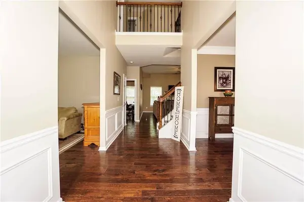 32 Leafview CT, Dallas, GA 30157