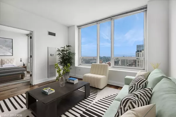 33 W ontario Street #47G, Chicago, IL 60654