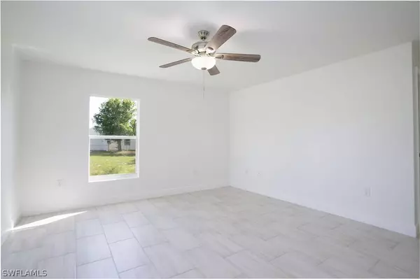 2148 Hale CT, Fort Myers, FL 33916