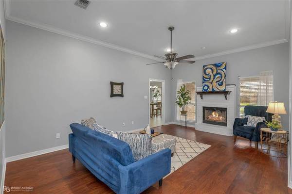 2423 Brookside Drive, Bossier City, LA 71111