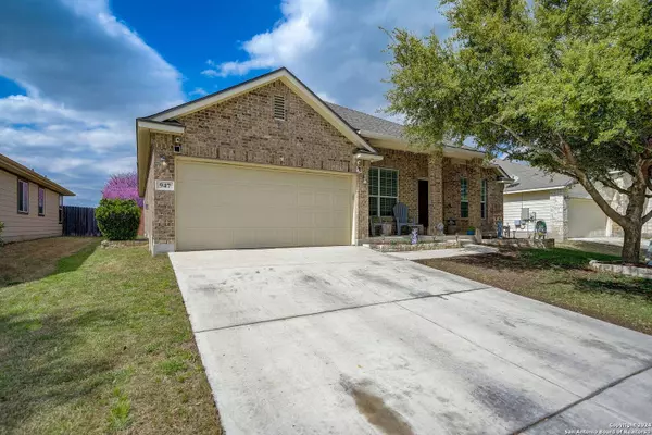 947 AVERY PKWY, New Braunfels, TX 78130-2003