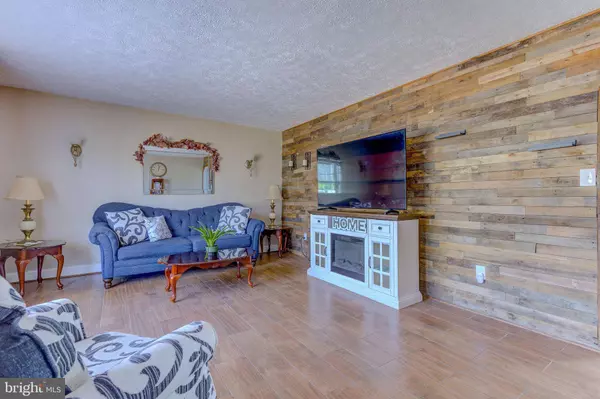 201 PAWNEE LN, Lusby, MD 20657