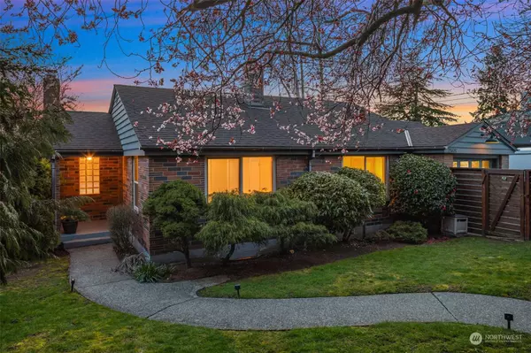 2809 12th AVE W, Seattle, WA 98119