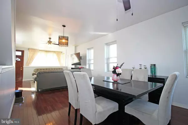 325 JANSEN AVE, Essington, PA 19029