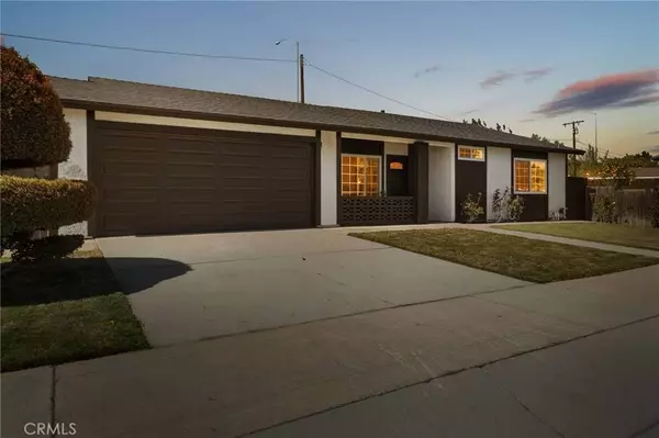 190 N Donneybrooke ST, Orange, CA 92868