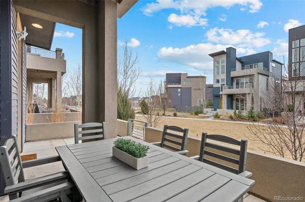 6704 Warren DR, Denver, CO 80221