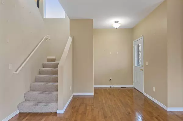 748 Dayton AVE, Saint Paul, MN 55104