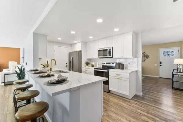 27535 Camden Way, Sun City, CA 92586