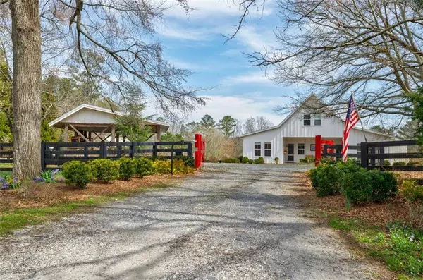 1661 OLD JONES RD, Alpharetta, GA 30004