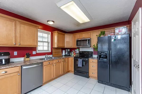 3037 Drexel Pass, Lexington, KY 40509