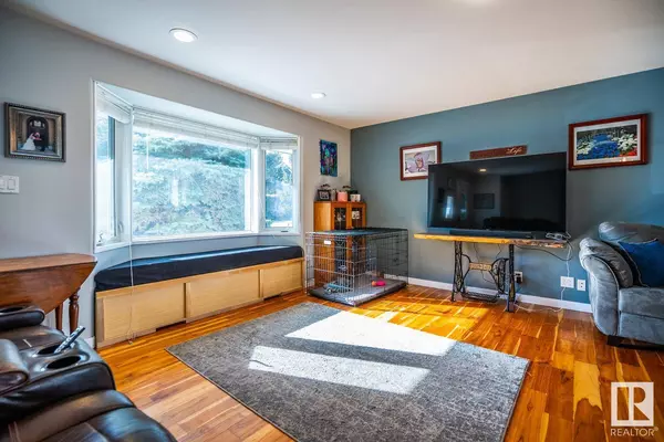 123 GREENGROVE AV, Sherwood Park, AB T8A 3C5