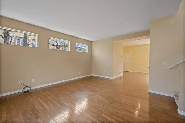 748 Dayton AVE, Saint Paul, MN 55104