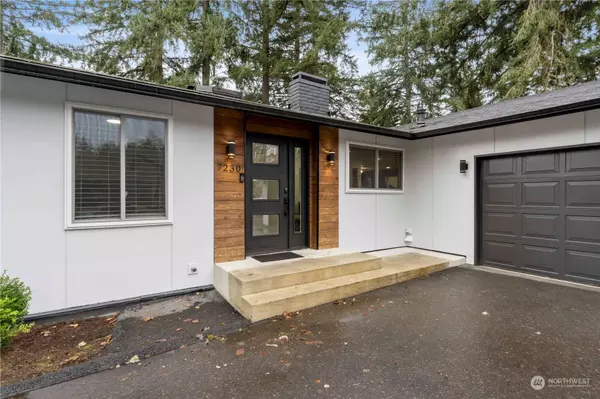 7230 Zircon DR SW, Lakewood, WA 98498