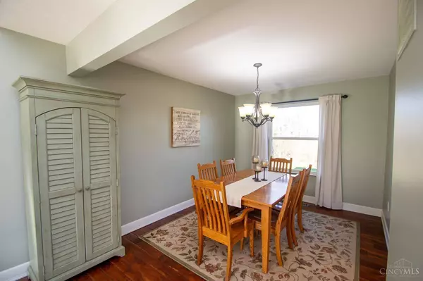 1164 E Glen Echo Ln, Miami Twp, OH 45140