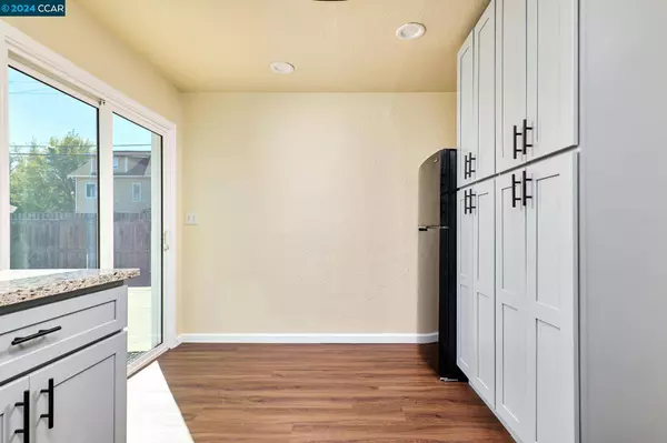 1360 San Carlos Ave, Concord, CA 94518