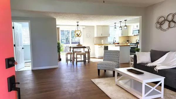 2817 Lindsey Dr, Hopkinsville, KY 42240