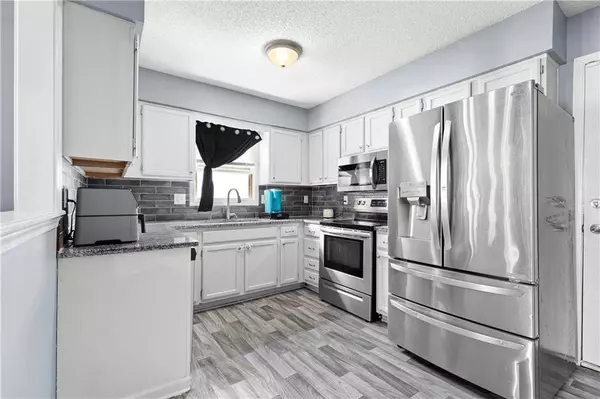 1514 E 123rd ST, Olathe, KS 66061