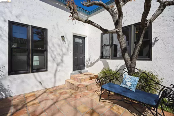 16 Neame, San Rafael, CA 94901