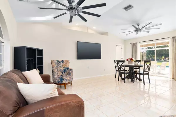 6546 JOEJEFF ST, North Port, FL 34286