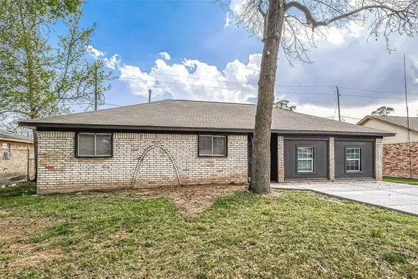 16002 Bernina LN, Houston, TX 77044