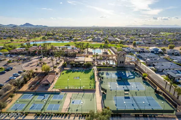 4156 E TURNBERRY Drive, Gilbert, AZ 85298