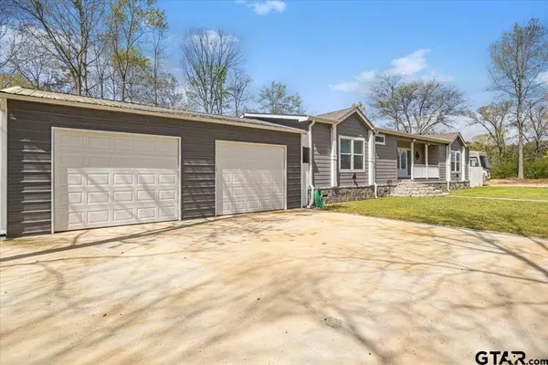 1671 Country Road 4704, Troup, TX 75789