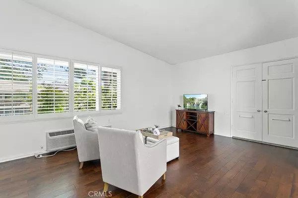 47 Calle Aragon #D, Laguna Woods, CA 92637